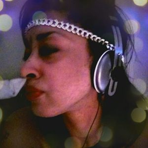 Meet your Posher, Latasha